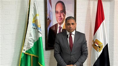 سعيد عطية يلتقي أولياء الأمور لاحتواء أزمة تنسيق مدارس التجريبيات بالجيزة