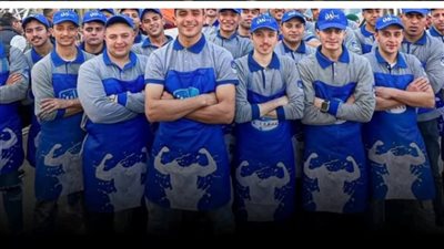 محامي سكندري يتطوع للدفاع عن عمال شركات بلبن المفصولين |خاص