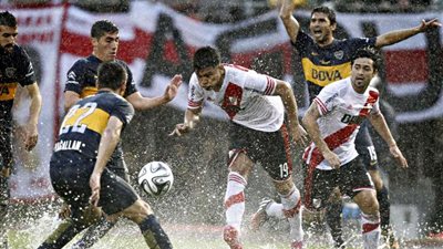 في السوبر كلاسيكو بين 