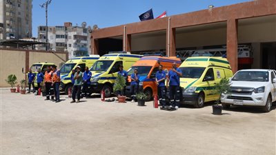 محافظ السويس يؤكد على الصيانة المستمرة لسيارات ومعدات الحماية المدنية والإسعاف