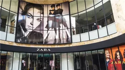 نحافة غير صحية.. هيئة بريطانية تجبر Zara على سحب صور عارضتي أزياء