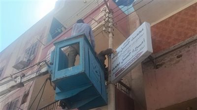 محافظ أسيوط: مواصلة شن حملات على الإعلانات غير المرخصة 