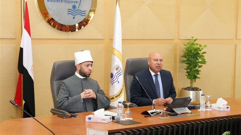 وزيرا النقل والأوقاف