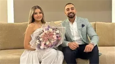 إلغاء متابعة وحذف صور.. هل فسخت يارا حسام حسن خطوبتها من أحمد راشد؟