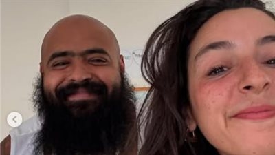 سارة عبدالرحمن تكسر صمتها لدعم محمد عبدالعاطي: «هكون دايمًا مع حرية الرأي»