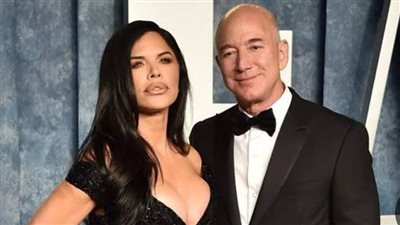 لورين سانشيز تتألق بساعة فاخرة من جيف بيزوس.. قيمتها 250 ألف يورو