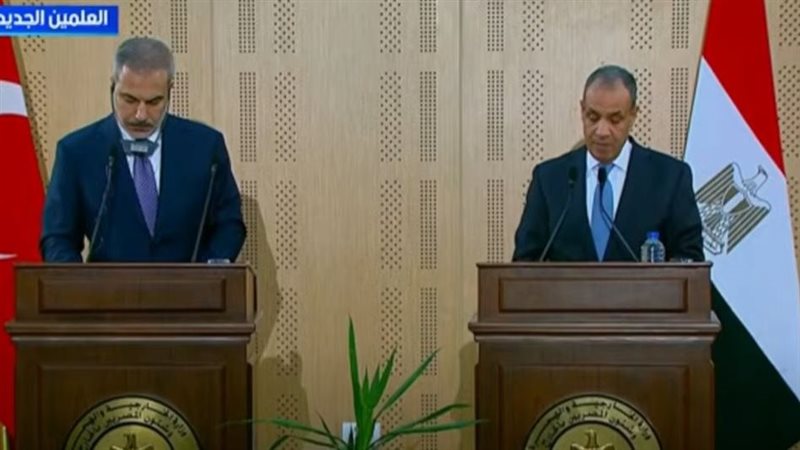 وزير الخراجيو ونظيره