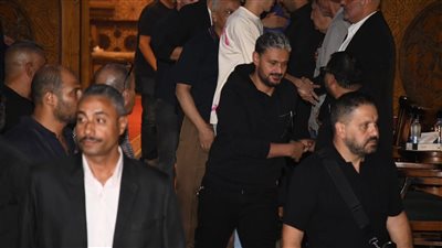 رامز جلال وعبدالعزيز مخيون  وإدوارد في عزاء الفنان الراحل سيد صادق