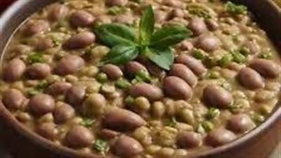 فطار اليوم من أسوان ..طريقة تحضير الفول والعيش الشمسي والبيض