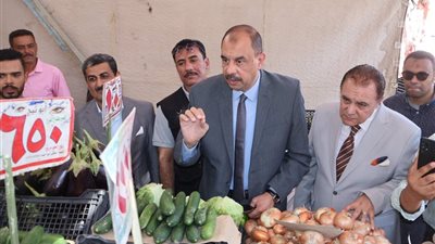 سوهاج تطلق مبادرة خفض الأسعار لتخفيف الأعباء عن المواطنين