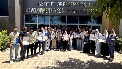 وزير العمل يُعلن ختام الدورة التدريبية الثانية لخريجي كليات الأداب قسم جغرافيا