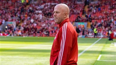 أرني سلوت: الفوز بكأس الدرع الخيرية سيكون انطلاقة مثالية للموسم