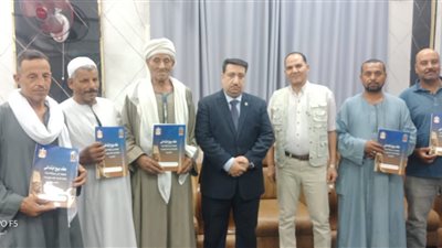 محافظ سوهاج يتابع معدلات الإنجاز في ملف تقنين أراضي أملاك الدولة