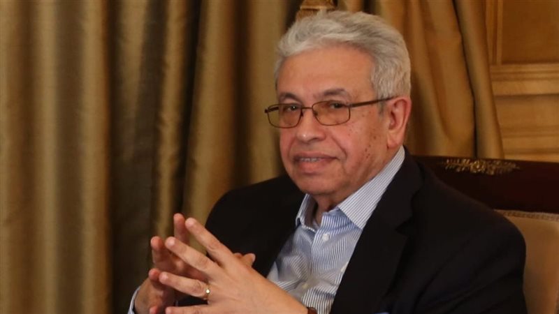 الدكتور عبد المنعم