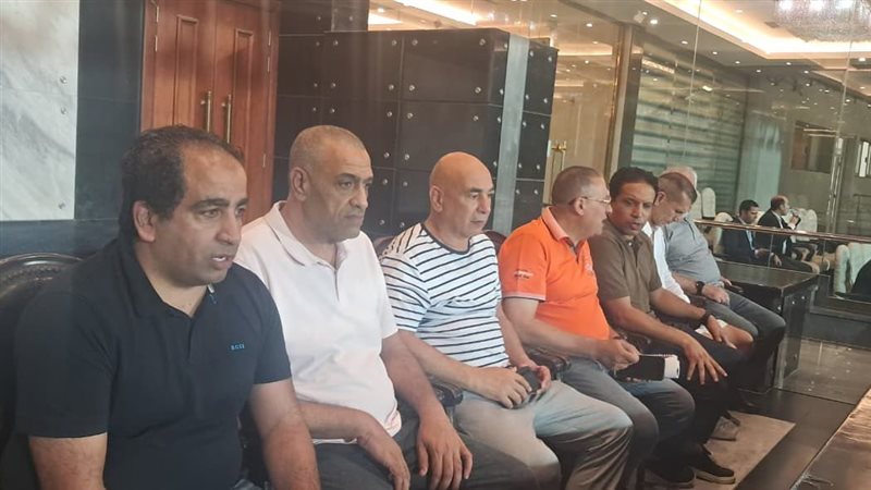 الجهاز الفني لمنتخب