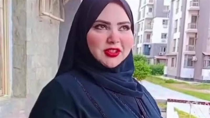 صانعة المحتوى حسناء