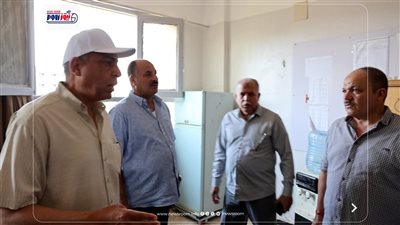 محافظ المنيا يوجّه المدارس بالالتزام بلوائح الأبنية التعليمية 