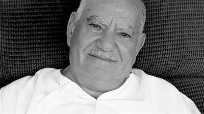 وفاة والد الراحل العامري فاروق نائب رئيس الأهلي السابق 