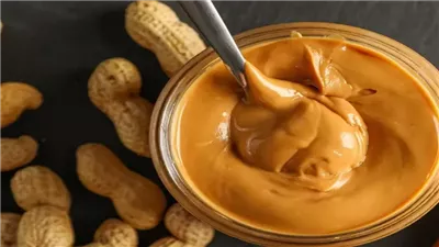 لزبدة الفول السوداني منافع ومضار... ما يجب أن تعرفه عنها 