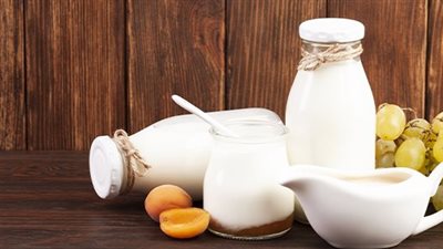 الحليب الكامل أم القليل الدسم… أيهما الأفضل لصحة قلبك؟ 