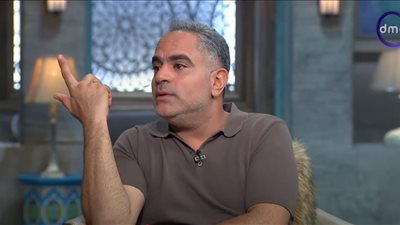 محمد شاهين يكشف سر ظهوره الغامض في كليب إيهاب توفيق 