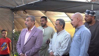 محافظ أسيوط يشيد بدور المجتمع المدني في تدريب المزارعين على إنتاج السماد 