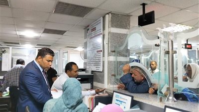 منال عوض توجه بتنظيم دورات تدريبية بمركز سقارة للعاملين بالمراكز 