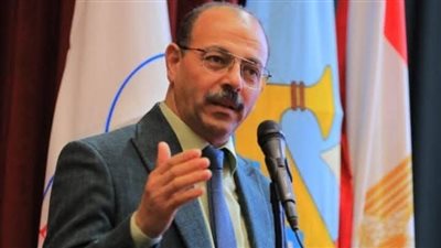 تكليف الدكتور تامر مدحت عميداً لكلية الذكاء الاصطناعي بجامعة كفر الشيخ 