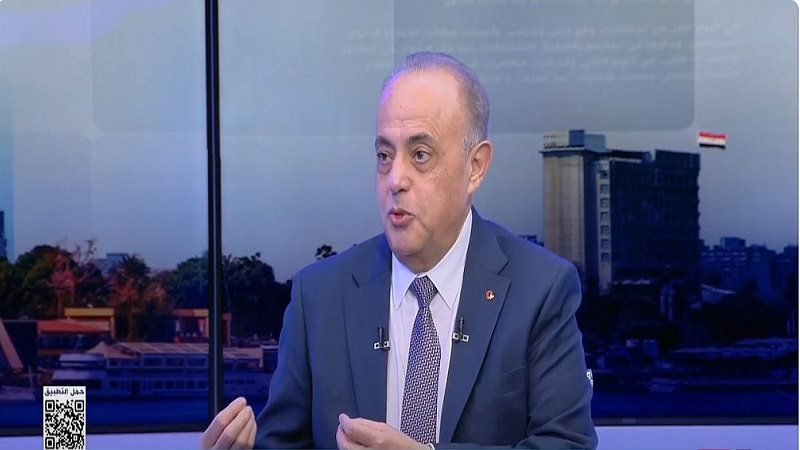 الدكتور صلاح حسن