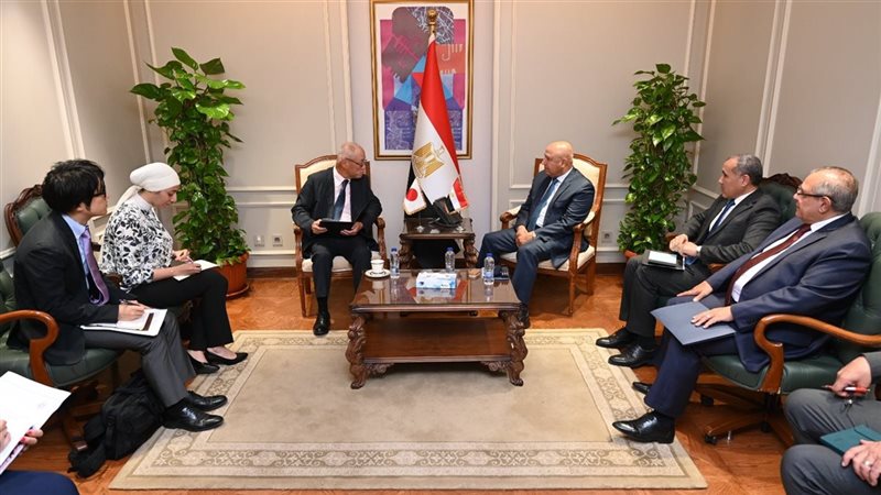 خلال اللقاء