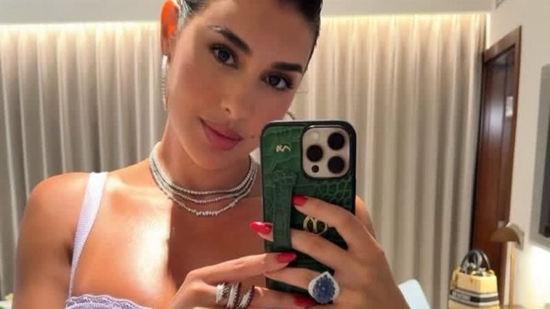 ياسمين صبري 