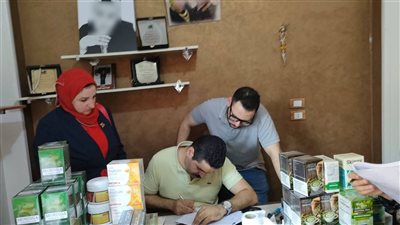 حاصلة على بكالوريوس تجارة.. ضبط سيدة تنتحل مهنة طبيبة تخسيس بالمنوفية