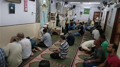 «بين الحرمة والجواز».. أوقاف السويس تناقش تأثير وسائل التواصل على المجتمع