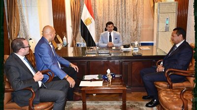 وزير الرياضة يستقبل القائم بأعمال رئيس نادي الاتحاد السكندري