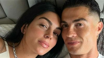 هيتجوزها.. جورجينا رودريجيز تظهر بخاتم خطوبة ثمين من كريستيانو رونالدو