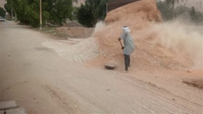 تحت شمس الصيف الحارقة.. معاناة عمال الشارع ومعهد الأورام أمام تغيرات المناخ