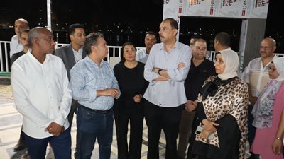 محافظ سوهاج يتفقد مشروعات تطوير الممشى السياحي والميادين العامة | صور 