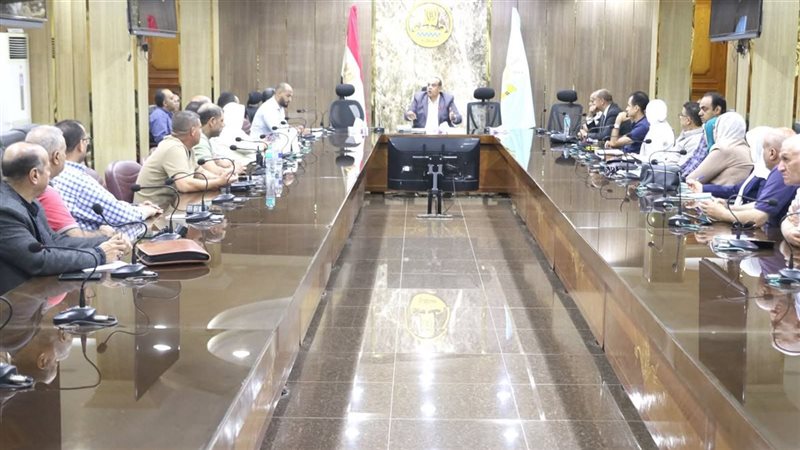 خلال اجتماع اللجنة