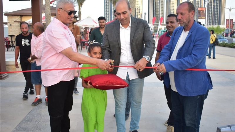 جانب من الافتتاح