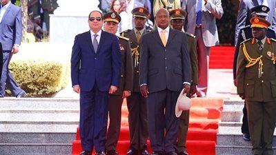السيسي لنظيره الأوغندي: مستعدون لتمويل مشروع سد أنجلولو بين أوغندا وكينا