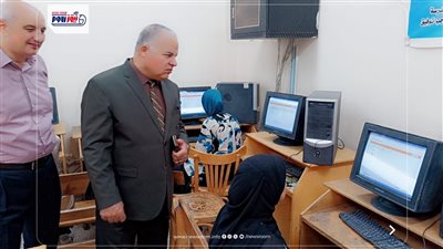 وكيل تعليم الفيوم يتابع اختبارات القبول بالتعليم الفني المزدوج