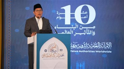 رئيس مجلس العلماء الإندونيسي: الذكاء الاصطناعي يفتقد إلى الوعي البشري