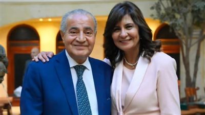 «رجل وطني صادق».. رسالة حزينة من نبيلة مكرم في وداع علي المصيلحي