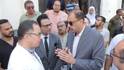 محافظ سوهاج في زيارة مفاجئة لـ«التعليمي»: لا أعباء مالية على المرضى