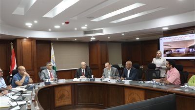 محافظ الجيزة يتابع شكاوى المواطنين ويصدر قرارات حاسمة لإزالة المخالفات