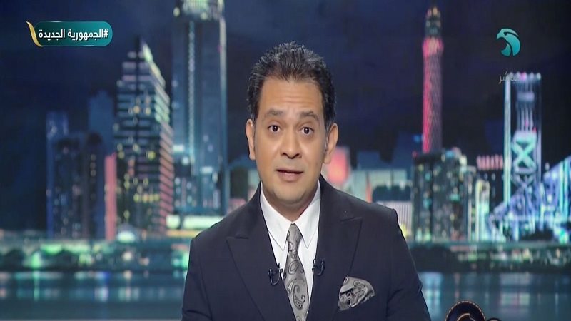 الإعلامي حسام الدسن