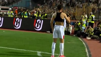 وضع القميص على راية الكورنر.. مصطفى شلبي يصالح جماهير الزمالك