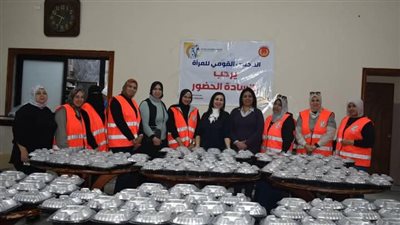 «مطبخ المرأة المصرية» ببورسعيد يوزع  3680 وجبة  إفطار صائم فى 16 يوما
