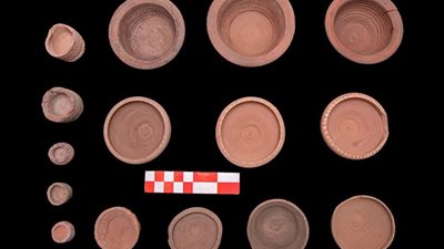 أوستراكا وممياوات وأفران فخار.. تفاصيل كشف أثري جديد بسوهاج