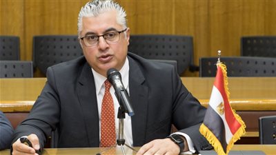 تجديد تعيين وليد جمال الدين رئيسًا للمنطقة الاقتصادية لقناة السويس